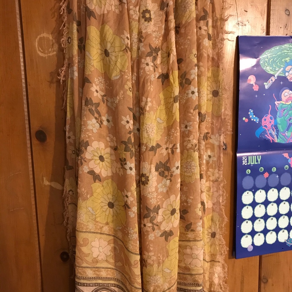 SWAPPED Buttercup Travel Scarf BNWT